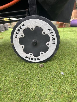 Barbacoa Weber Genesis Silver Negra