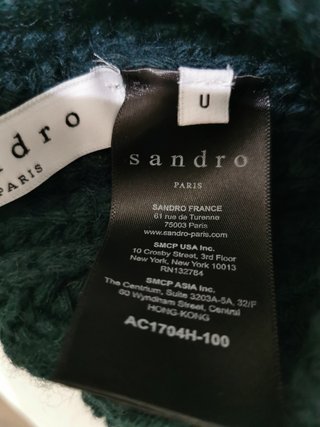 Gorros de lana con pompón (azul y verde)