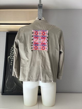 Algo Bonito. Chaqueta patchwork étnico. Talla XL
