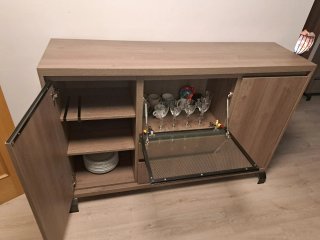 Buffet aparador madera y cristal