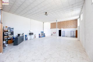 Nave industrial en venta en Cármenes - Ríos en Atarfe