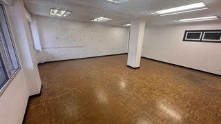 Local comercial en alquiler en Parque Lisboa - La Paz en Alcorcón