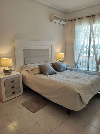 Casa adosada en venta en Torrelamata - La Mata en Torrevieja