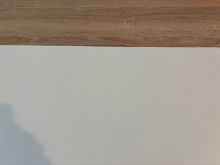 Mesa de comedor de madera