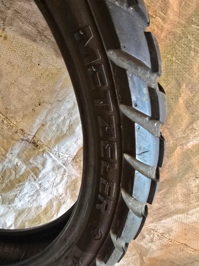 Metzeler Karoo 3