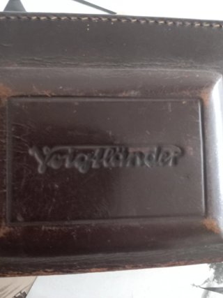 Máquina Fotográfica Antiga c/ Tripé