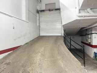 Garaje en venta en Eixample Sud – Migdia en Girona