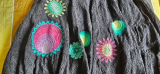 Vestido Desigual Negro con Flores