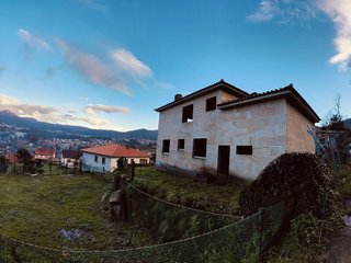 Chalet en venta en Gondomar