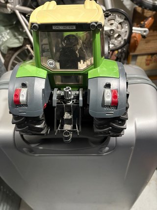 Tractor Fendt 936 Bruder 1:16