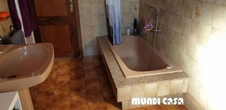 Casa en venta en Boiro