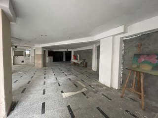 Local comercial en venta en Laviada en Gijón