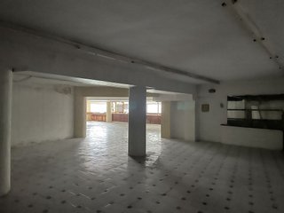 Local comercial en venta en Laviada en Gijón