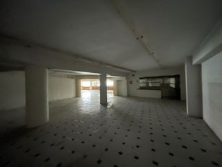 Local comercial en venta en Laviada en Gijón