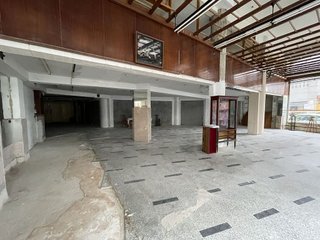 Local comercial en venta en Laviada en Gijón