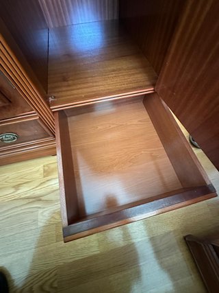 Armario vintage madera marquetería espejo
