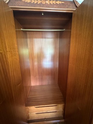 Armario vintage madera marquetería espejo