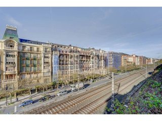 Piso en venta en Gros en San Sebastián-Donostia