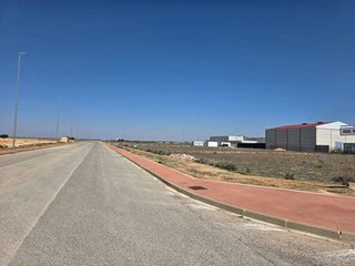 Terreno en venta en Santa Cruz - Industria - Polígono Campollano en Albacete