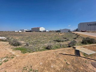 Terreno en venta en Santa Cruz - Industria - Polígono Campollano en Albacete