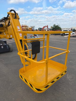 Plataforma Elevadora Haulotte HA15IP 2014