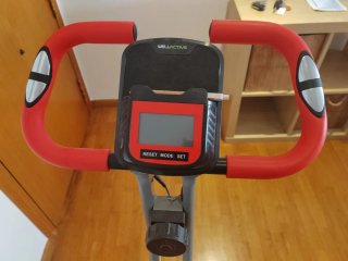 Bicicleta Estática Plegable Roja y Gris