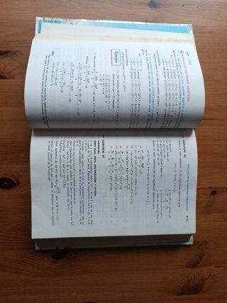 Algebra con gráficos y 6.523 ejercicios y probl...