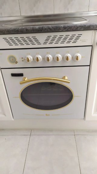 Horno y Vitrocerámica Blanca