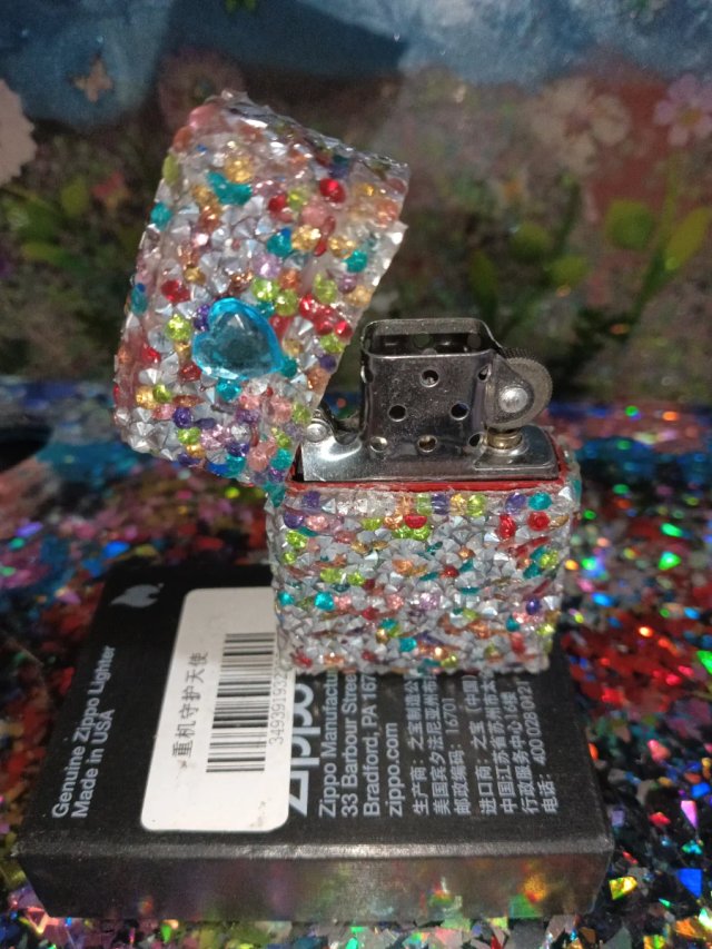 Accendino tipo Zippo 'L'amore dà luce alla tua vita'