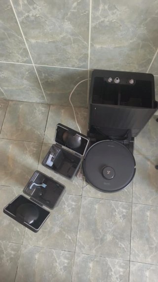 Roborock Aspirador y Fregasuelos con Estación