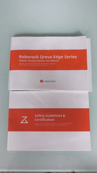 Roborock Aspirador y Fregasuelos con Estación