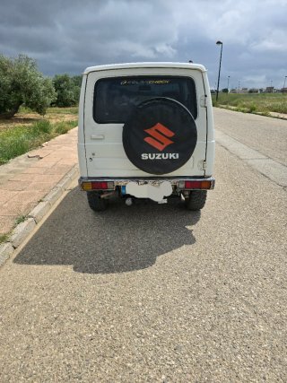 Suzuki Samurai 1990
