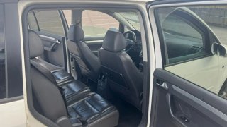 Volkswagen Touran 2009