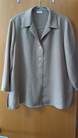 Lote 4 prendas 3 camisa 1 camiseta  T/48  5€ todas
