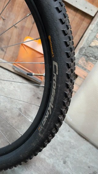 Bicicleta Cube 29 XL Negra