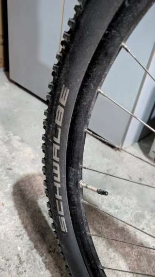 Bicicleta Cube 29 XL Negra