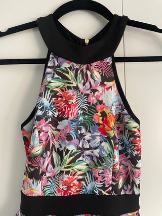 Vestido flores S precioso