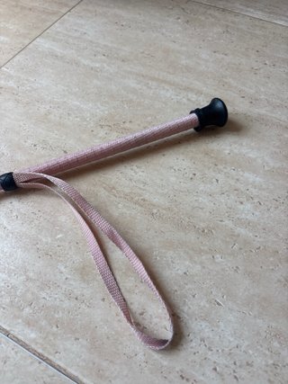 Fusta de equitación rosa