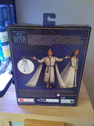 Muñecos Disney Wish Rey Magnífico y Reina Amaya