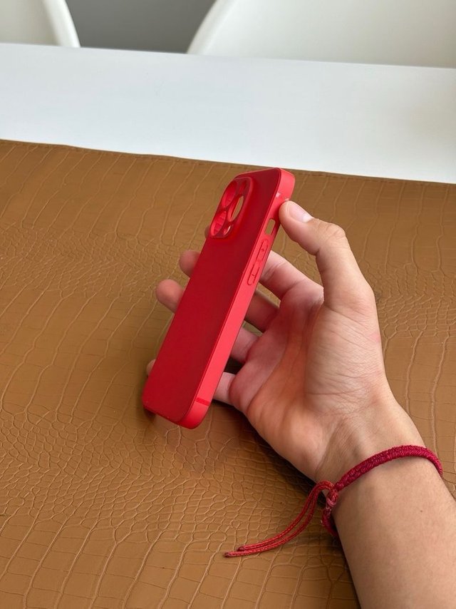 Funda iPhone 13 Pro Roja