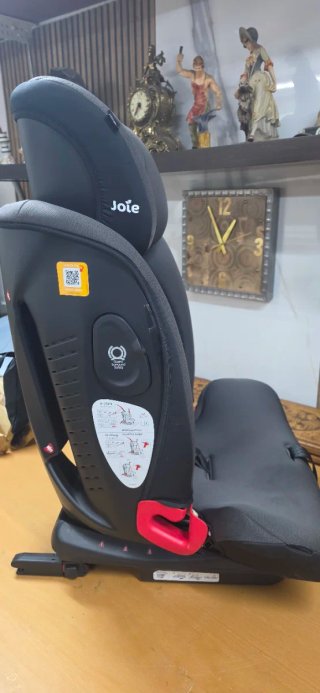 Silla de coche Joie gris