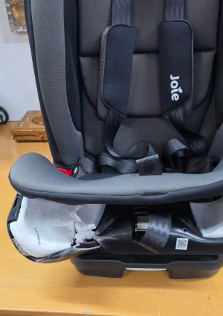 Silla de coche Joie gris
