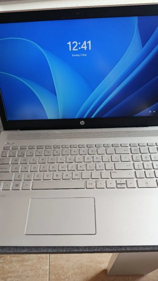 Portátil HP Pavilion Dorato