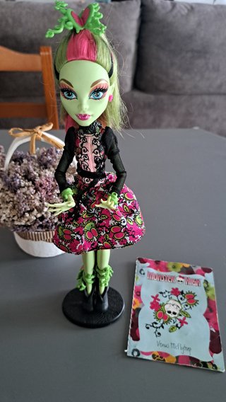Monster High Venus McFlytrap Boneca