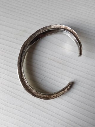Pulsera Plata Diseño Abierto