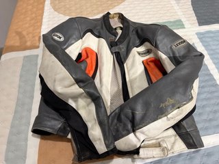 Chaqueta de cuero LEVIOR