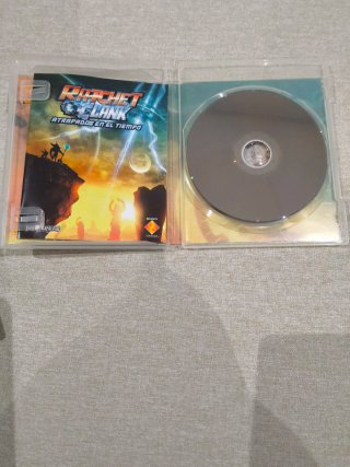 Juego PS3 Ratchet & Clank Atrapados en el Tiempo