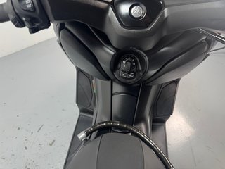 Yamaha XMAX 300 2022