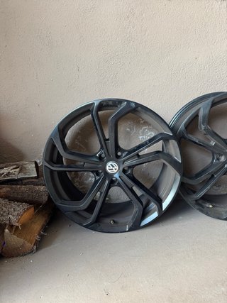 Llanta Reifnitz 19'' Golf GTI TCR