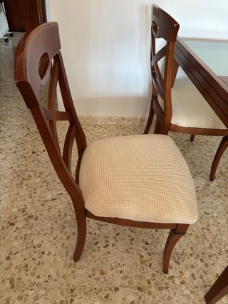 Conjunto mesa y 6 sillas madera y cristal